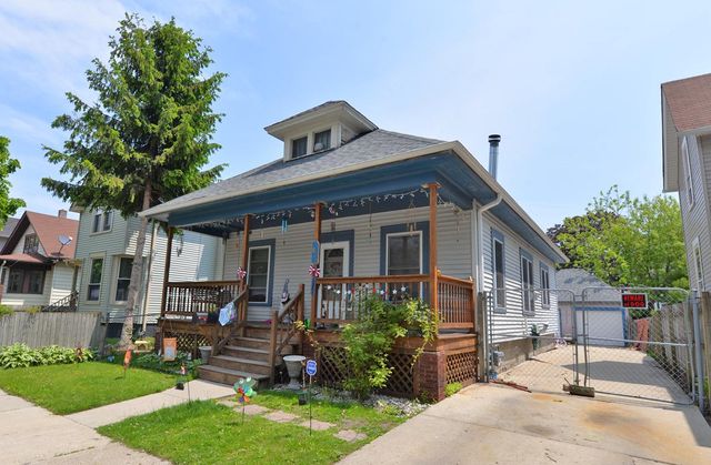1835 Villa STREET, Racine, WI 53403