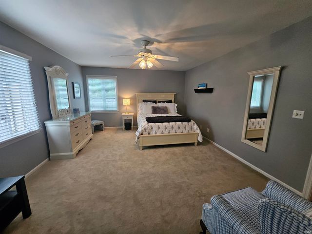 16 Johnson Place, Evansville, IN 47714