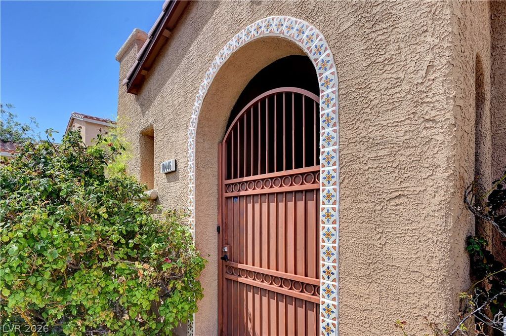 10446 Calico Pines Avenue, Las Vegas, NV 89135 — photo 5
