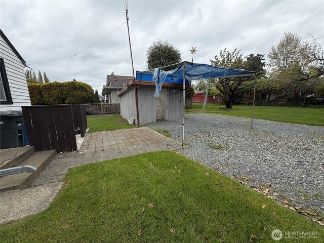 656 SW 149th Street, Burien, WA 98166