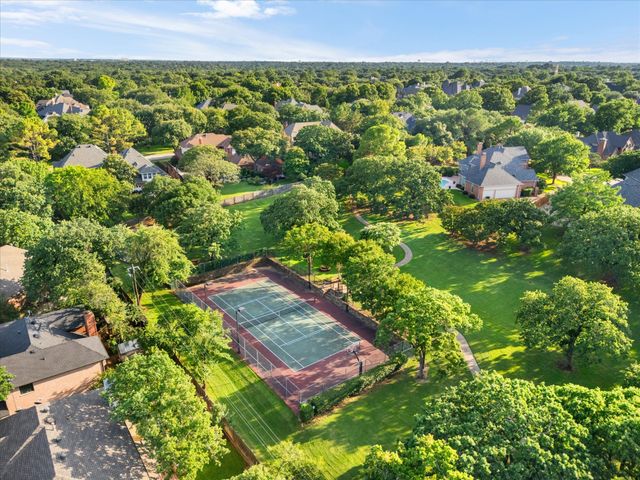 2906 Cottonwood Lane, Colleyville, TX 76034