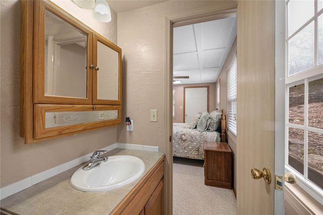 11646 Cedar Drive, Garfield, AR 72732