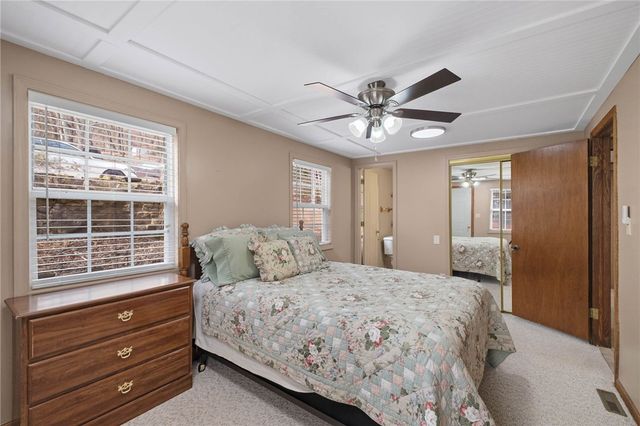 11646 Cedar Drive, Garfield, AR 72732