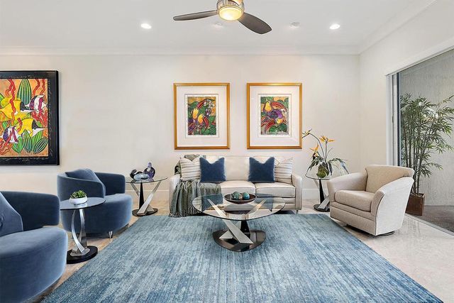 138 Tierra Lane 6, Jupiter, FL 33477