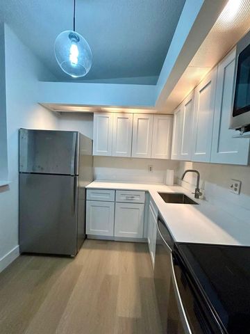 9624 S Belfort Cir 202, Fort Lauderdale, FL 33321