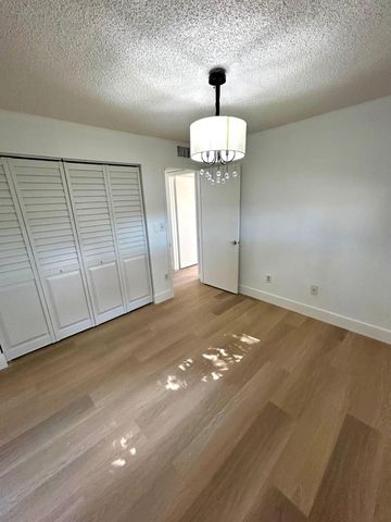 9624 S Belfort Cir 202, Fort Lauderdale, FL 33321