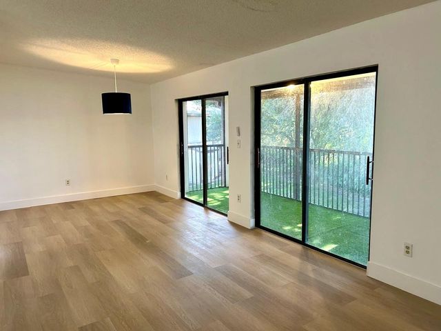 9624 S Belfort Cir 202, Fort Lauderdale, FL 33321