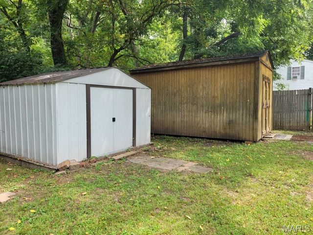 6192 Amberwood Drive, House Springs, MO 63051