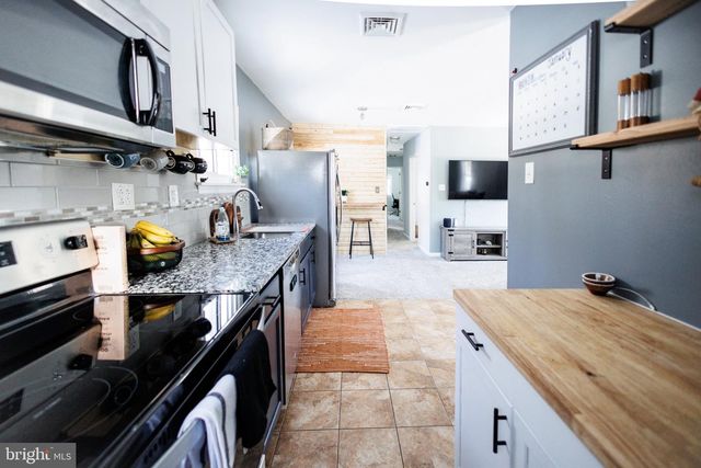 244 NELSON AVE, Atco, NJ 08004
