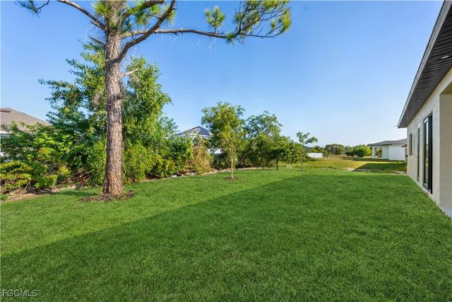 2809 SW Embers TER, Cape Coral, FL 33991