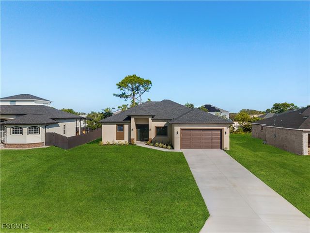 2809 SW Embers TER, Cape Coral, FL 33991