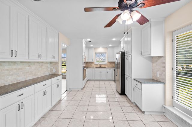 2411 Golden Willow Lane, Richardson, TX 75082