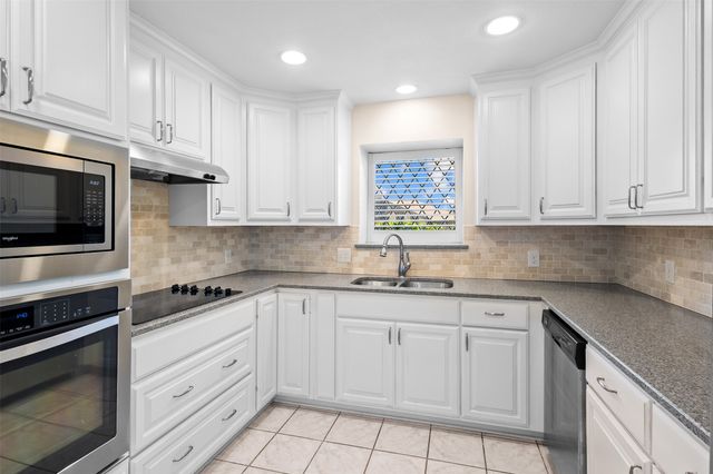 2411 Golden Willow Lane, Richardson, TX 75082