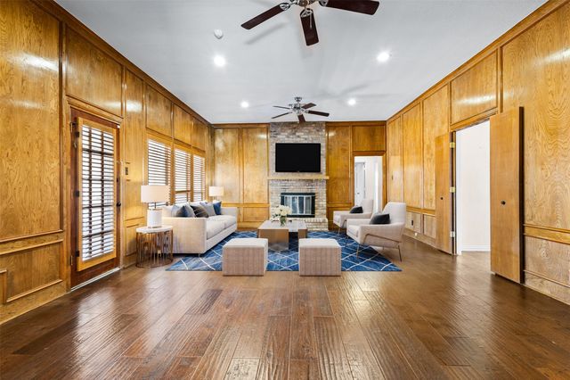 2411 Golden Willow Lane, Richardson, TX 75082