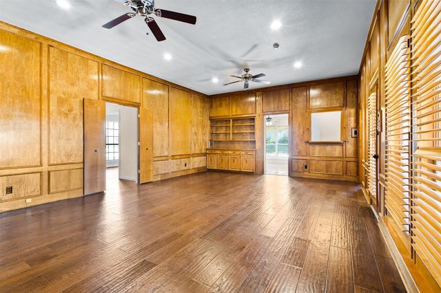 2411 Golden Willow Lane, Richardson, TX 75082