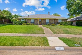 2411 Golden Willow Lane, Richardson, TX 75082