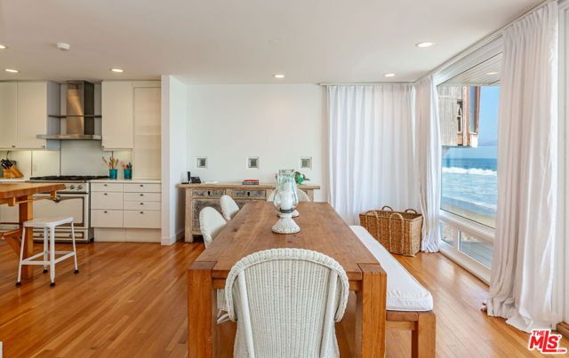 25212 Malibu Road, Malibu, CA 90265