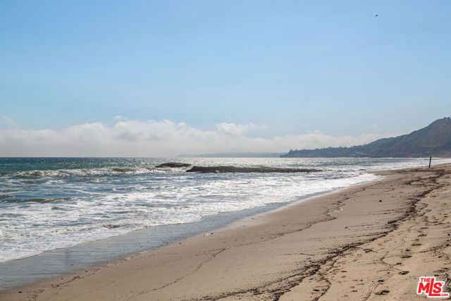 25212 Malibu Road, Malibu, CA 90265