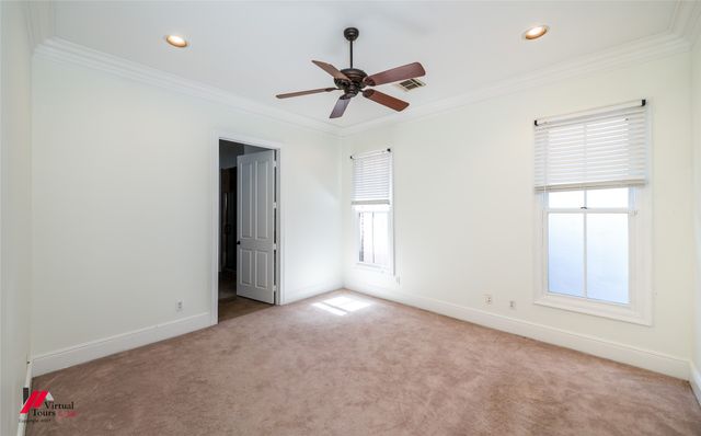 1029 S Crescent Cove, Shreveport, LA 71105