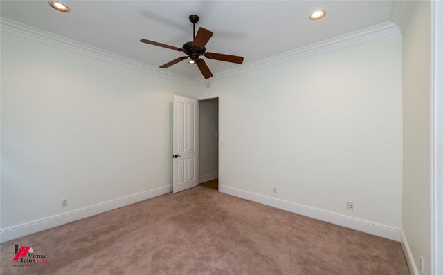 1029 S Crescent Cove, Shreveport, LA 71105