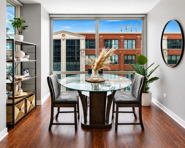 757 N Orleans Street 610, Chicago, IL 60654
