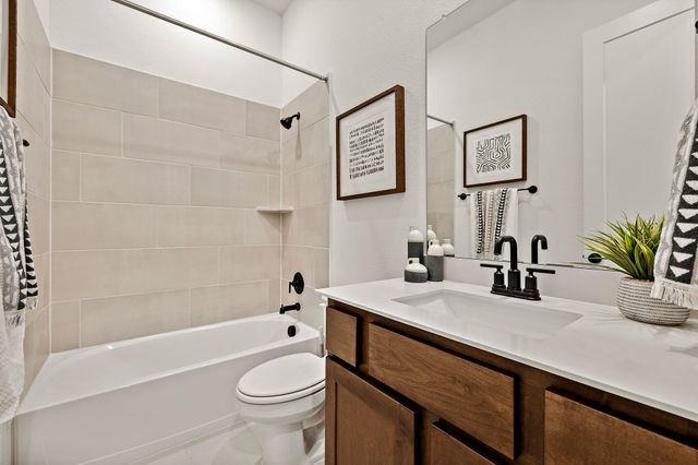 912 Rock Daisy TRL A, Hutto, TX 78634