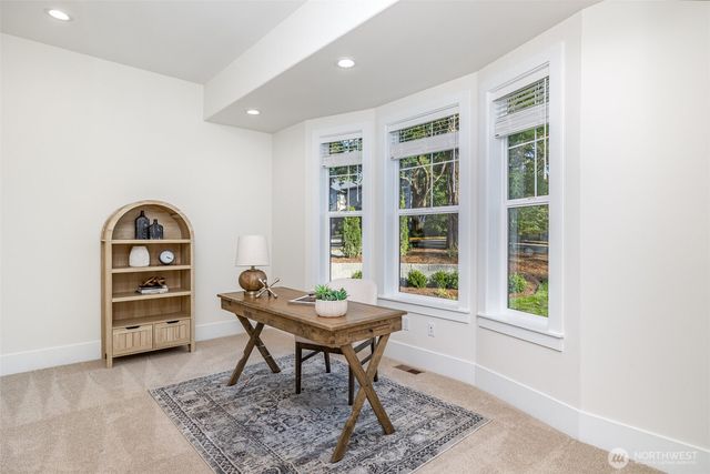 14820 NE 70th Court, Redmond, WA 98052