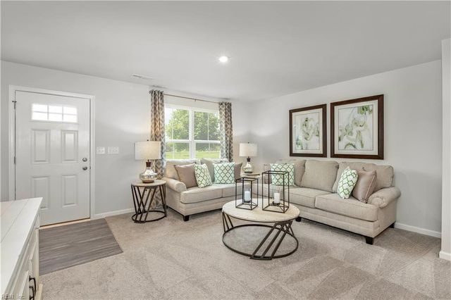 2168 Gilmer LN, Toano, VA 23168