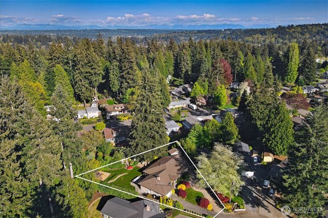 8824 NE 189th Place, Bothell, WA 98011