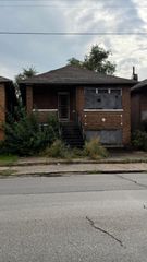1109 W 11th Avenue, Gary, IN 46402
