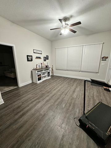 3041 Crown Creek Circle, Crestview, FL 32539