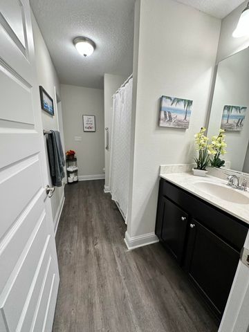 3041 Crown Creek Circle, Crestview, FL 32539