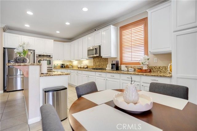 13816 Hummingbird, Rancho Cucamonga, CA 91739