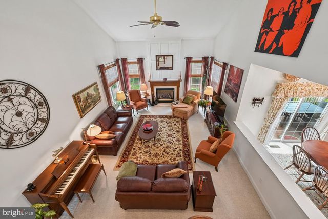 1 ROLLING GLEN CT, Mount Laurel, NJ 08054