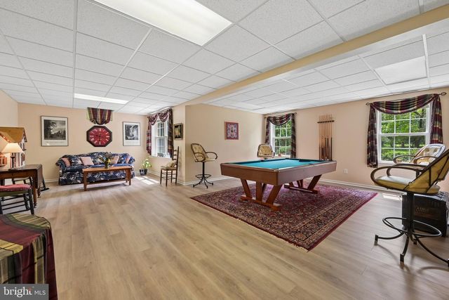 1 ROLLING GLEN CT, Mount Laurel, NJ 08054