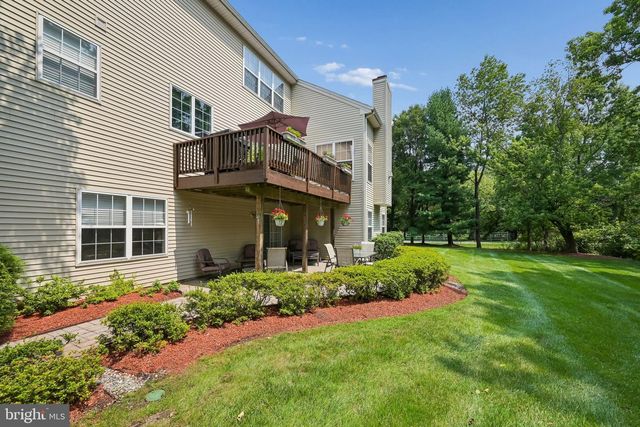 1 ROLLING GLEN CT, Mount Laurel, NJ 08054
