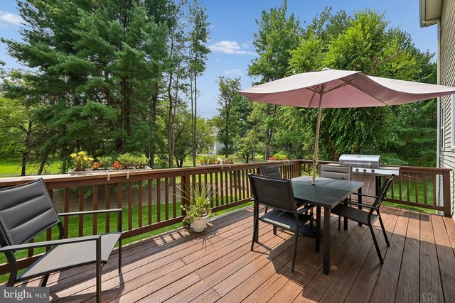 1 ROLLING GLEN CT, Mount Laurel, NJ 08054