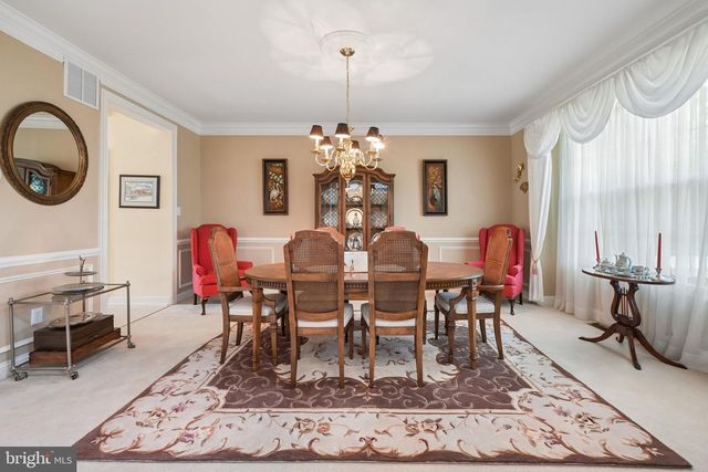 1 ROLLING GLEN CT, Mount Laurel, NJ 08054