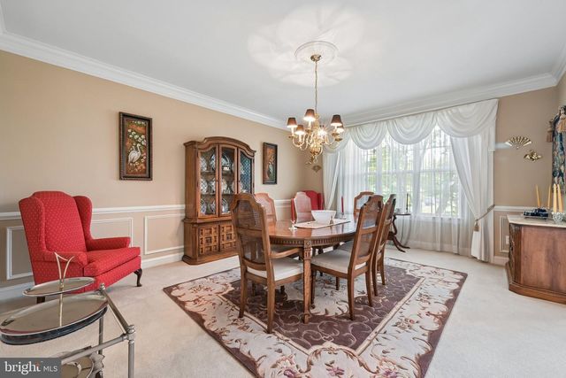 1 ROLLING GLEN CT, Mount Laurel, NJ 08054