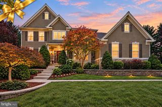 1 ROLLING GLEN CT, Mount Laurel, NJ 08054