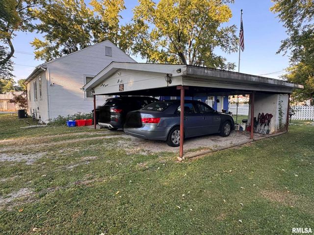 2800 S 13TH Street, Springfield, IL 62703