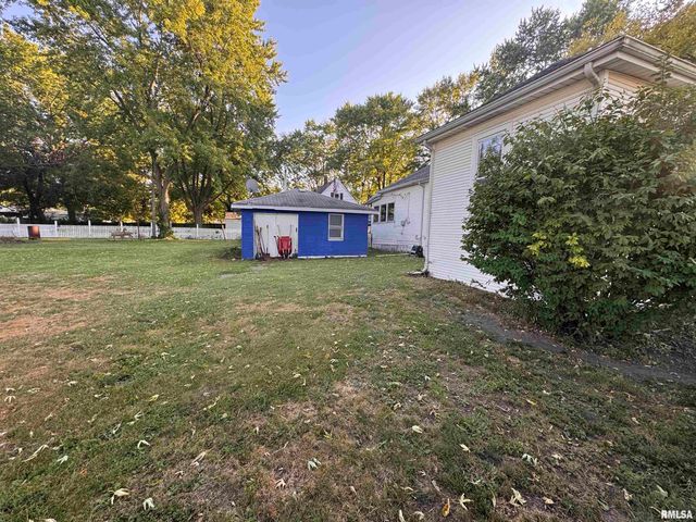 2800 S 13TH Street, Springfield, IL 62703