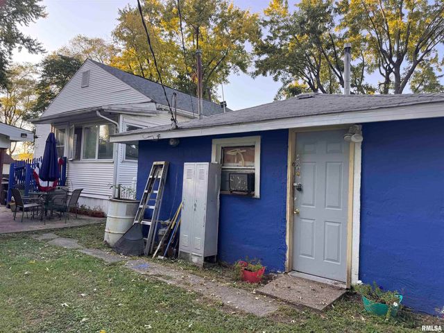 2800 S 13TH Street, Springfield, IL 62703
