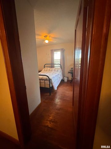 2800 S 13TH Street, Springfield, IL 62703