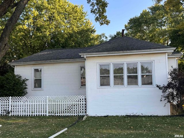 2800 S 13TH Street, Springfield, IL 62703