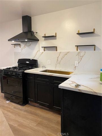 1215 Woodworth, San Fernando, CA 91340
