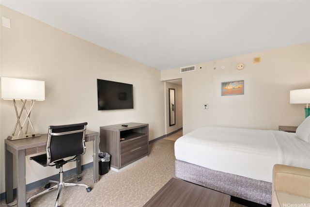 1850 Ala Moana Boulevard 819, Honolulu, HI 96815