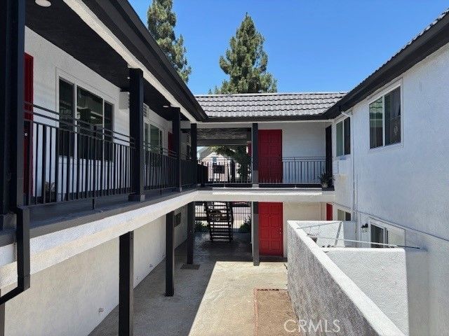 120 E Pine Street, Santa Ana, CA 92701
