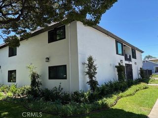 120 E Pine Street, Santa Ana, CA 92701