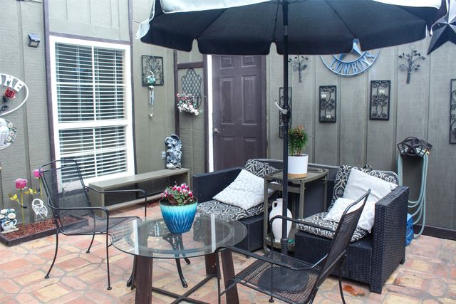 4649 Country Creek Drive 1109, Dallas, TX 75236